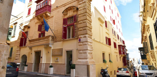 マルタ バレッタ オズボーンホテル